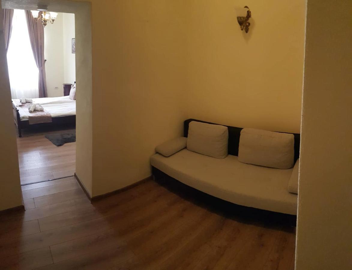 La Maisonnette Brasov Luaran gambar