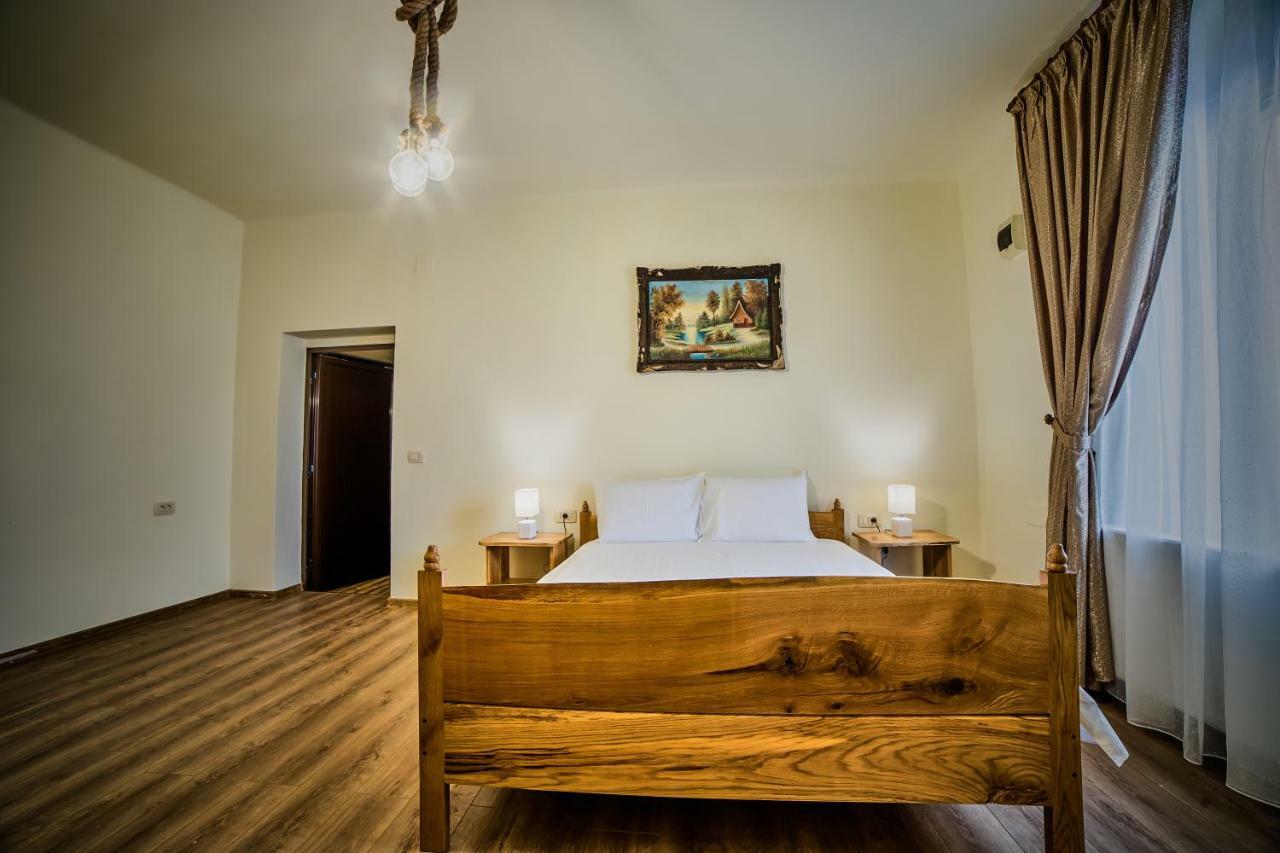La Maisonnette Brasov Luaran gambar