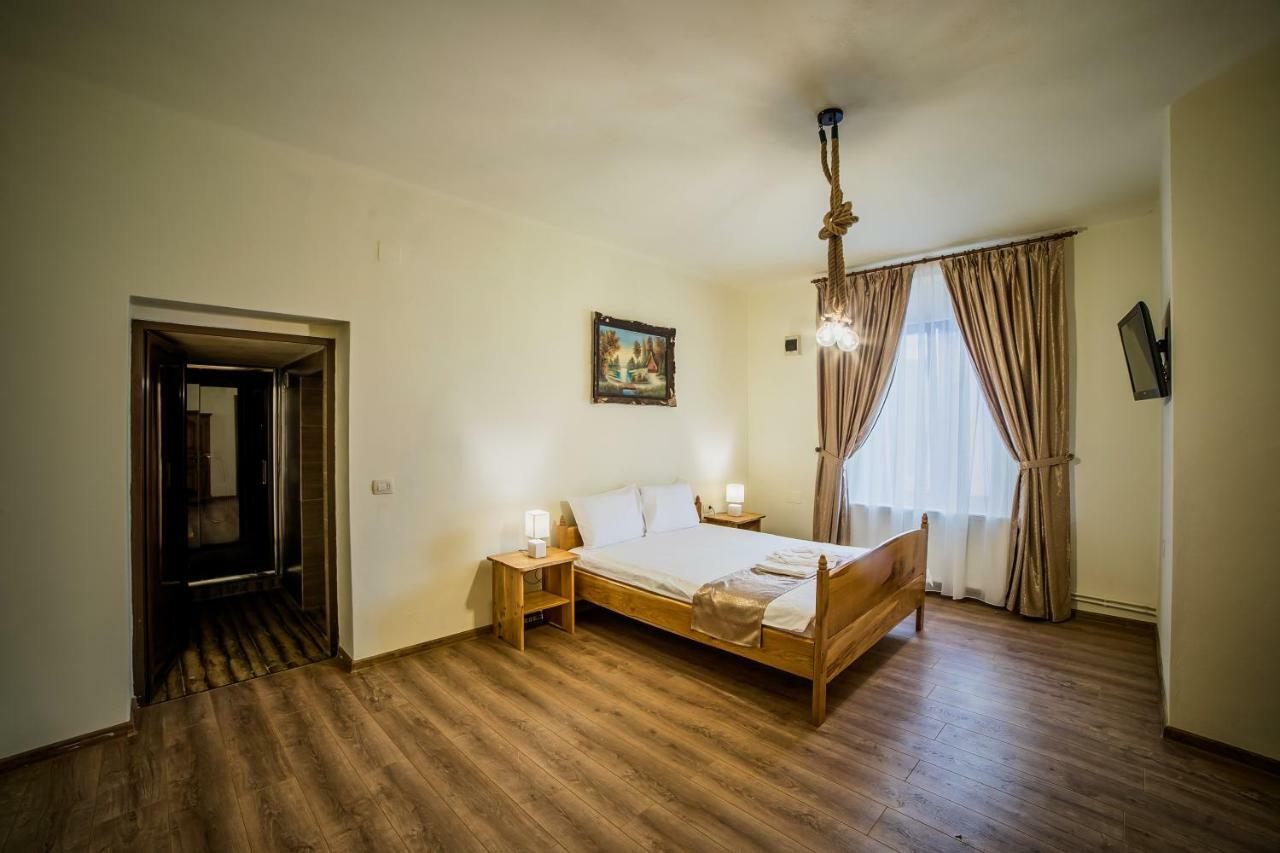 La Maisonnette Brasov Luaran gambar